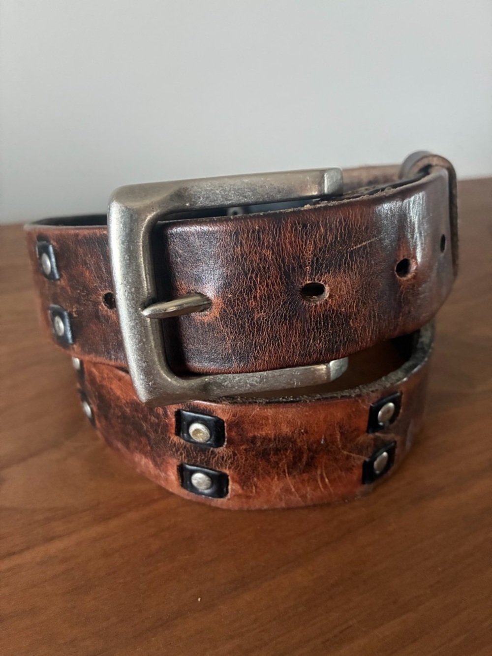 Levi’s Leather Belt Distressed Brown Studded Rivet Unisex Vintage Style